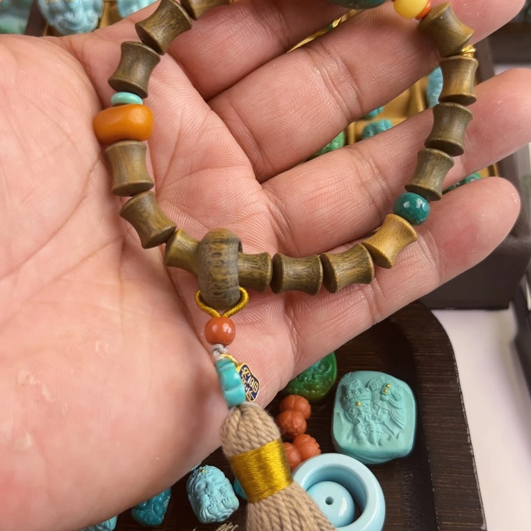 绿松石配饰未镶嵌