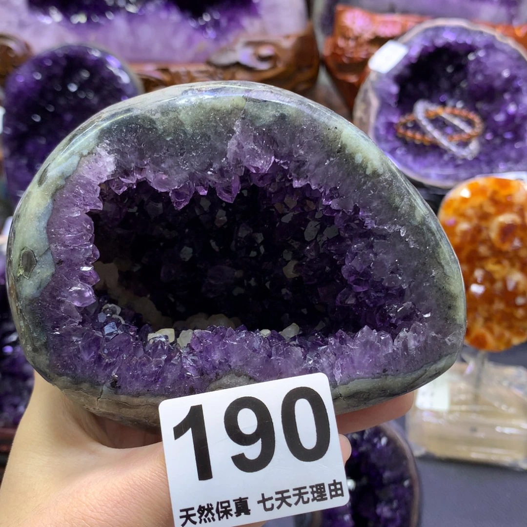 水晶摆件未镶嵌1