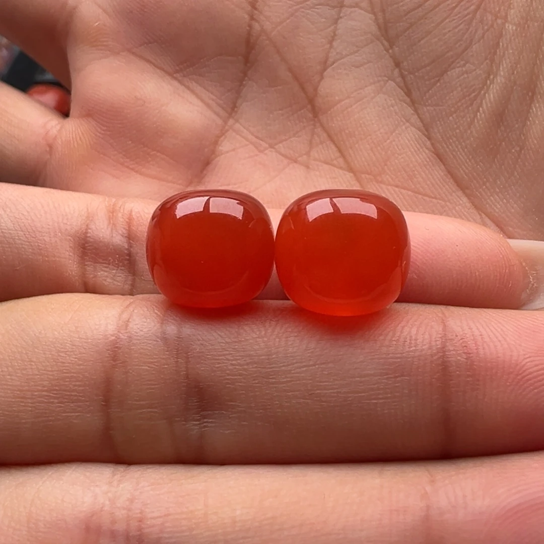 南红玛瑙未镶嵌老型12.2x11白纹