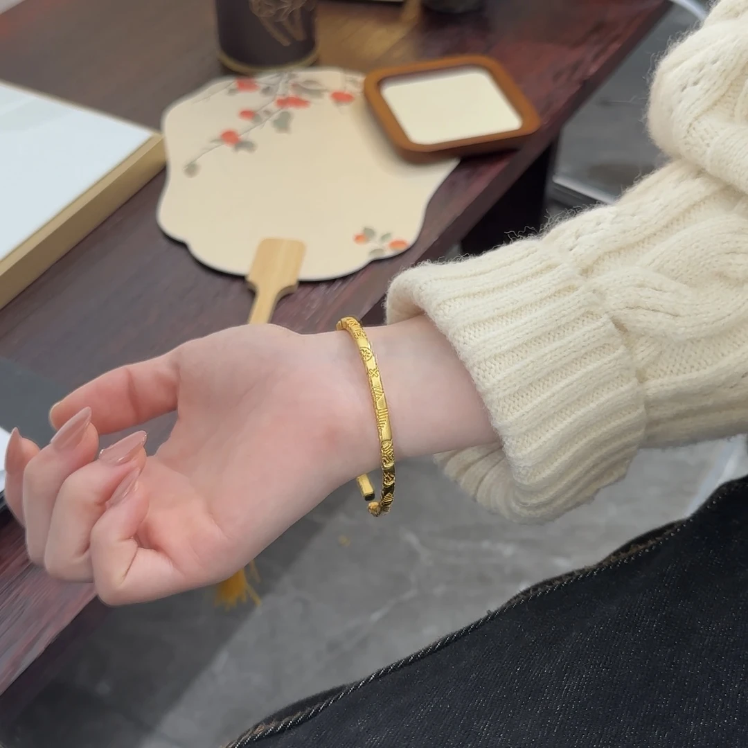 铜合金手镯 S4031 春夏新款轻奢百搭古法吉言开口手镯