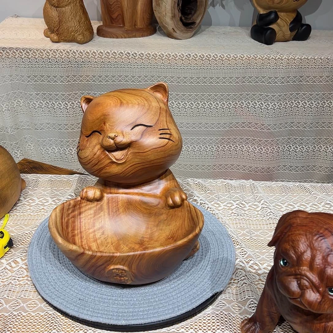 迪***默香樟木猫咪抱元宝果盘