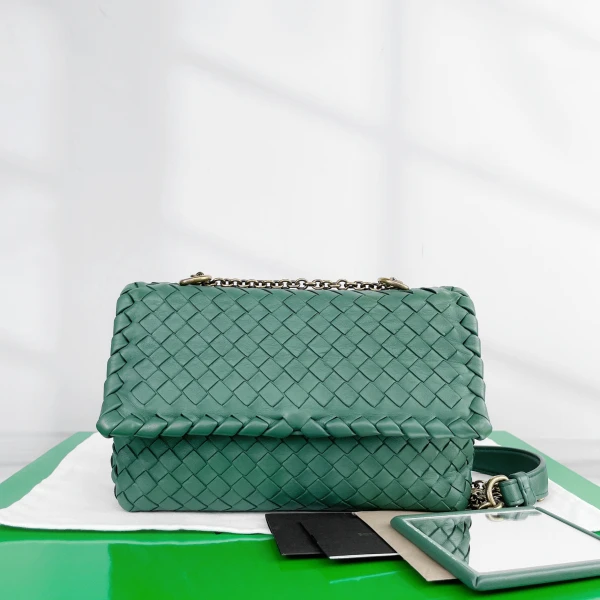 葆蝶家/95新/包包/250316EV0018/C9207363234