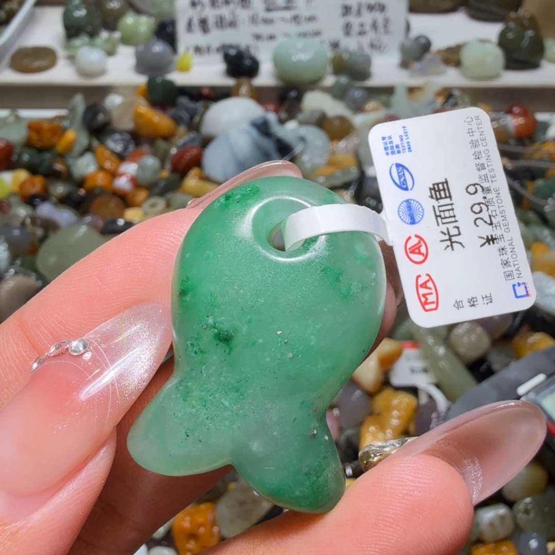 和田玉未镶嵌珠宝奇石