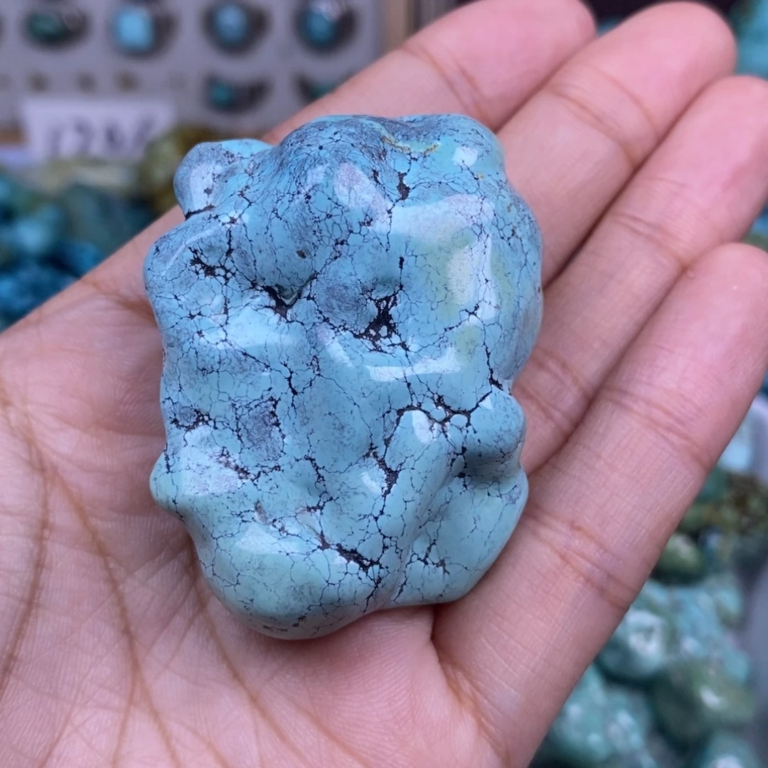 绿松石未镶嵌颈饰