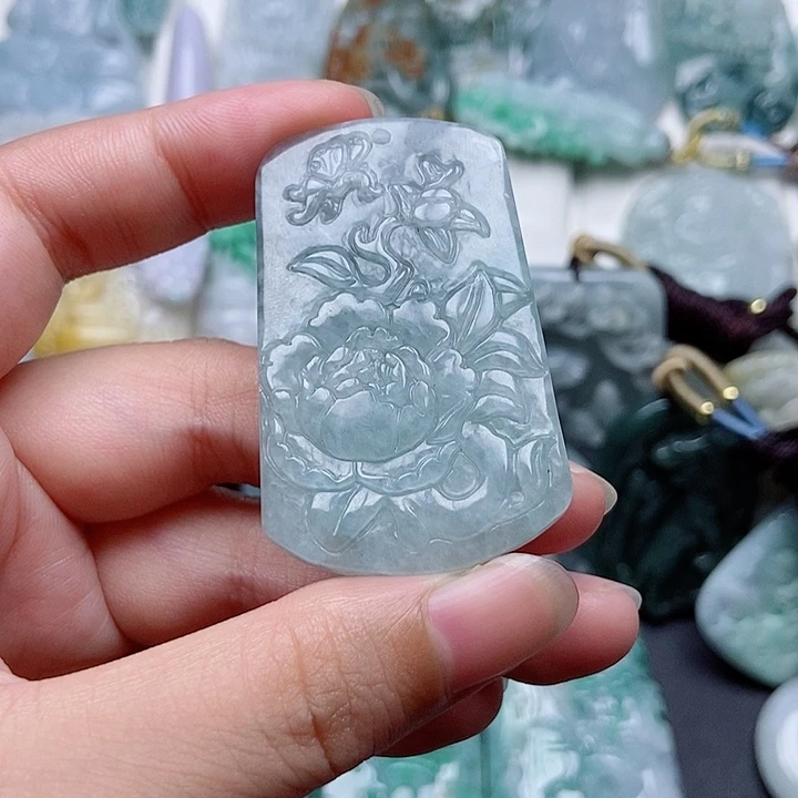 翡翠未镶嵌吊坠(不含链)翡翠