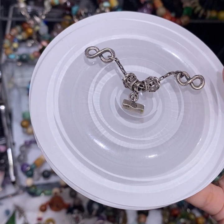 翡翠颈饰未镶嵌F****s西施