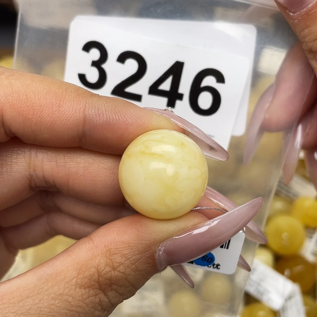 蜜蜡未镶嵌珠宝奇石粉18.9