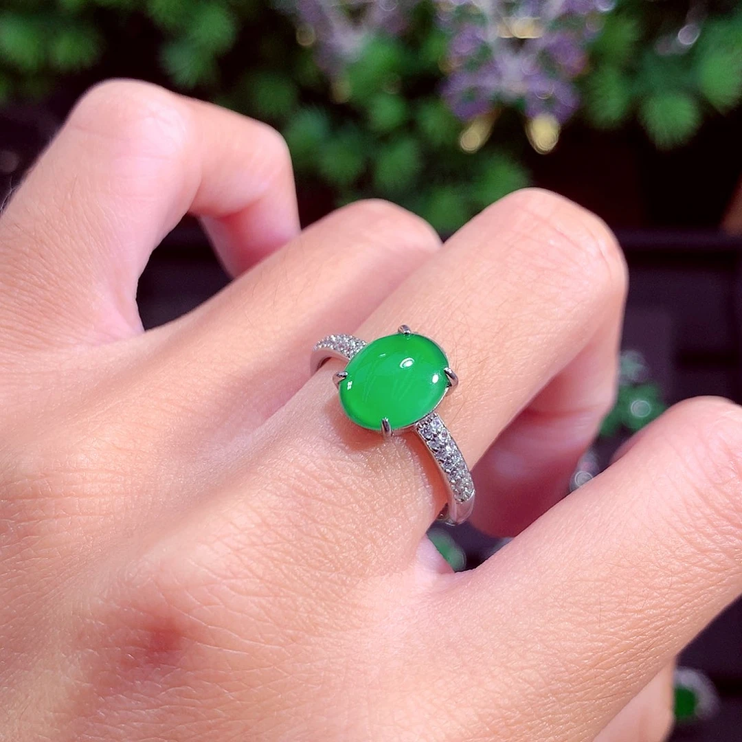 颈饰未镶嵌翡翠天然