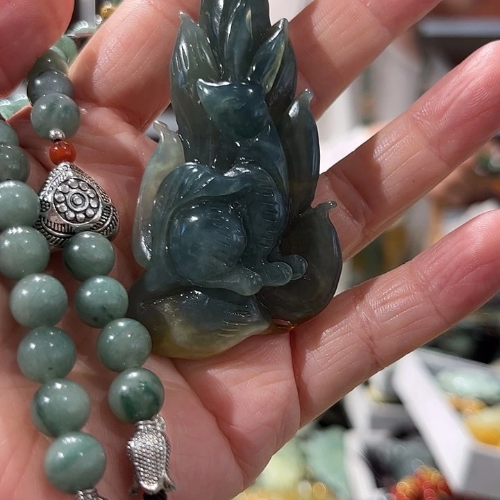 岫玉未镶嵌毛衣链