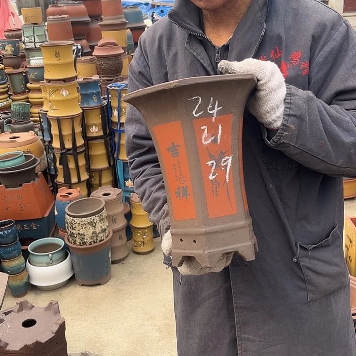 紫砂紫砂花盆也在