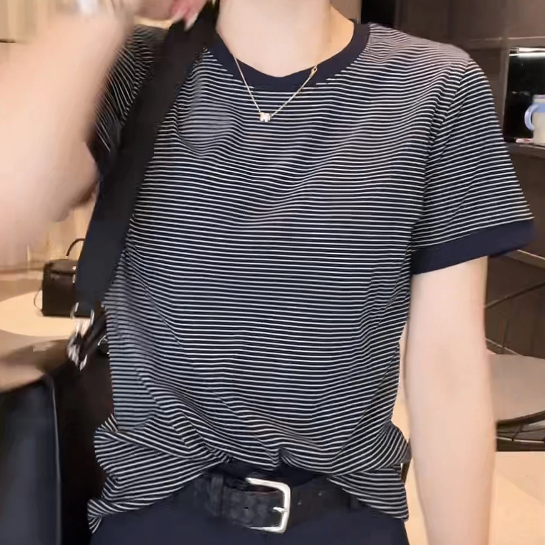 圆领时尚百搭短袖显瘦上衣2025夏季新款气质通勤休闲时尚百搭上衣