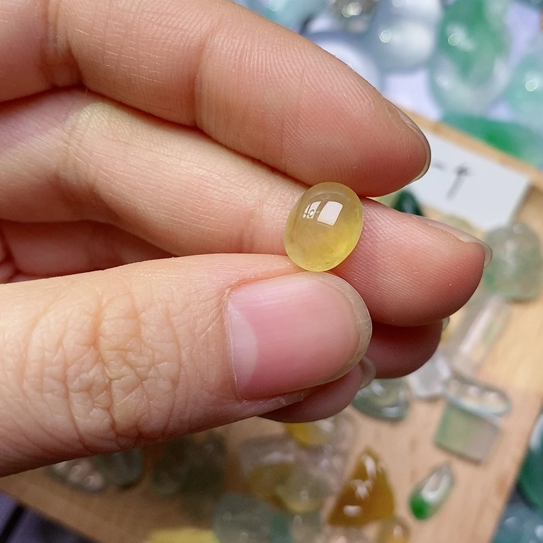 定制翡翠未镶嵌翡翠