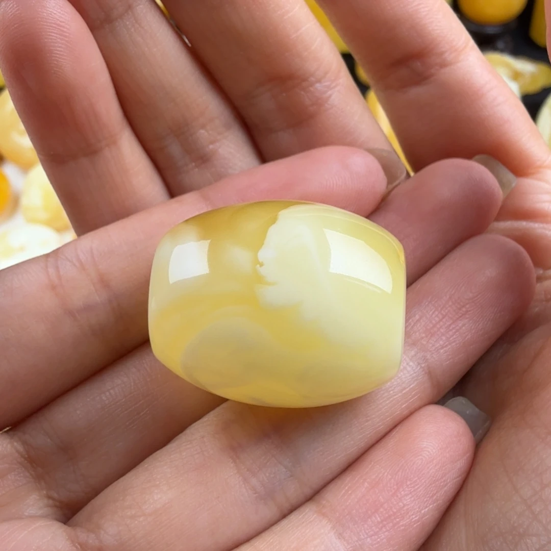 琥珀未镶嵌颈饰纯天然琥珀蜜蜡无优化