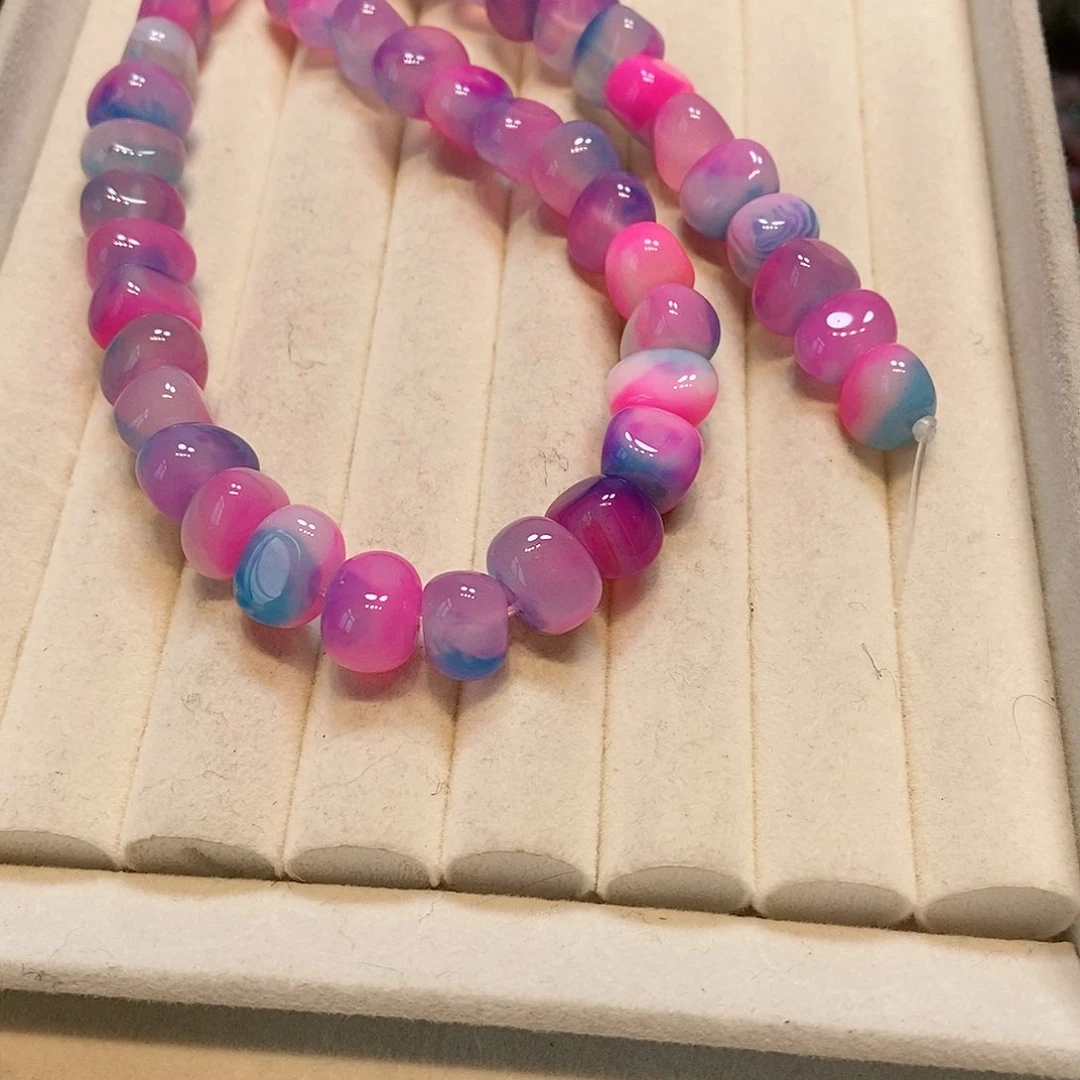 散珠玛瑙/玉髓三角玛瑙一条