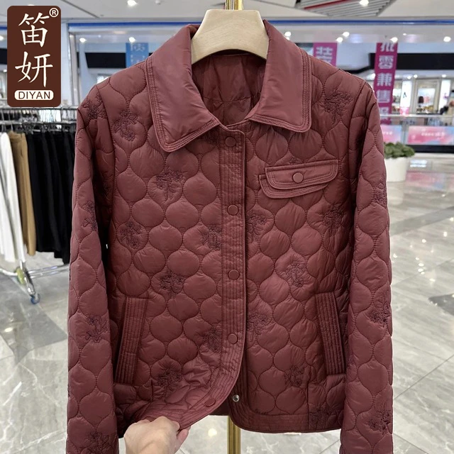 时尚妈妈翻领夹棉短款外套秋冬新款洋气轻薄棉衣50多岁中老年上衣