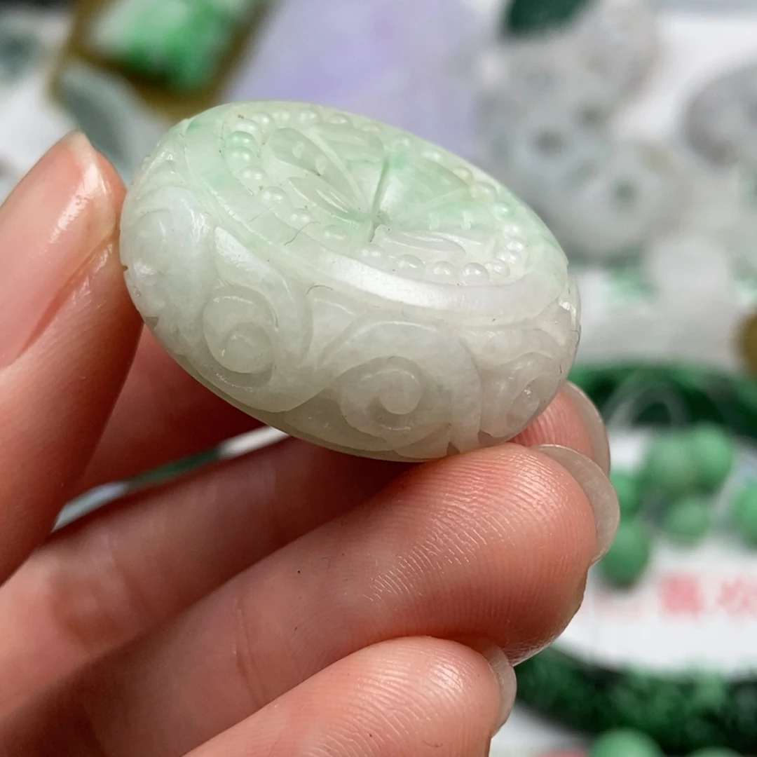 定制翡翠未镶嵌翡翠