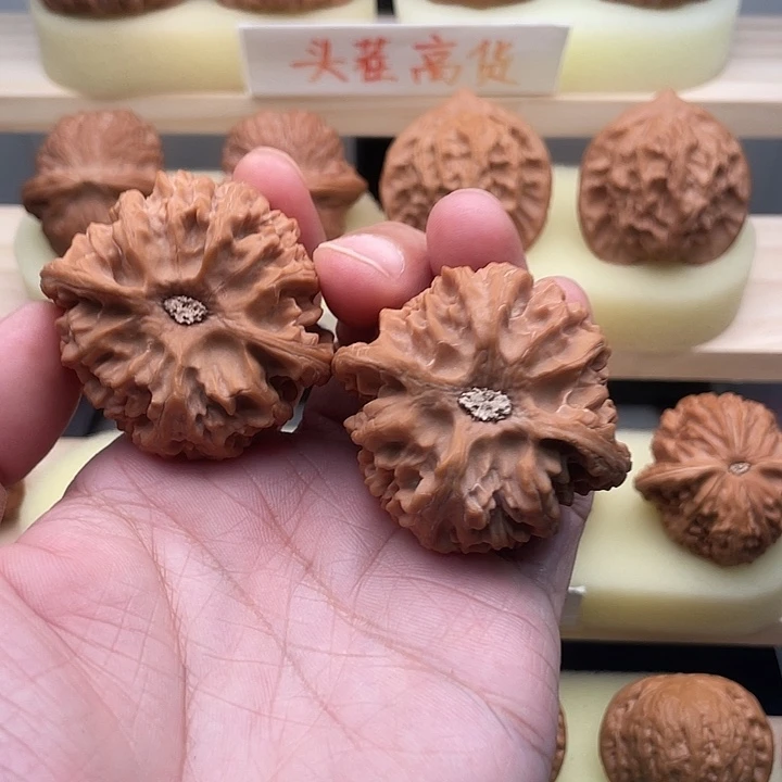 吊坠文玩核桃45.5苹果园