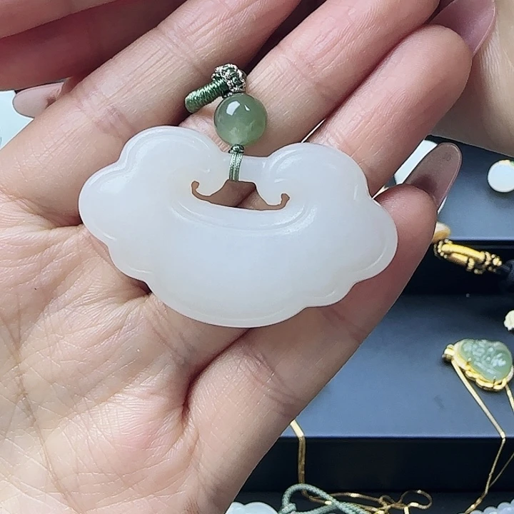 和田玉未镶嵌摆件