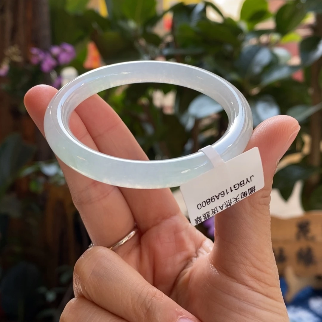 未镶嵌手镯翡翠52圆条微瑕