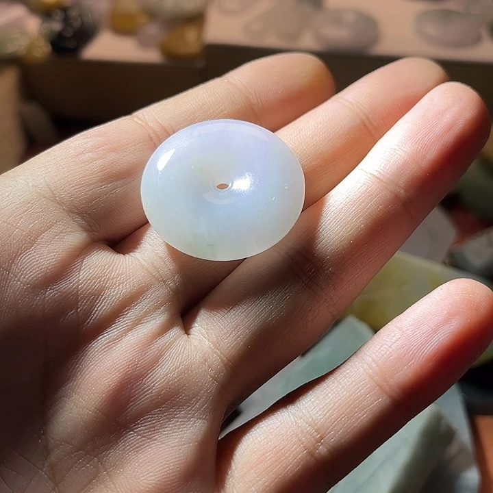 翡翠未镶嵌颈饰来来来