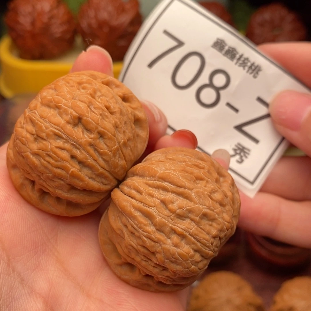 桃核把件铁锤38……