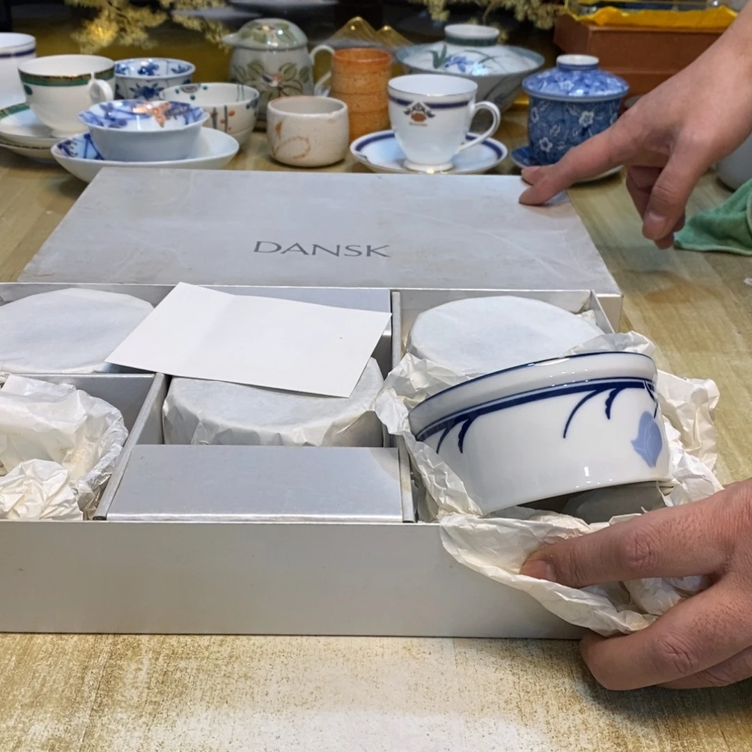 圆***包瓷片易雅集工艺品有限公司