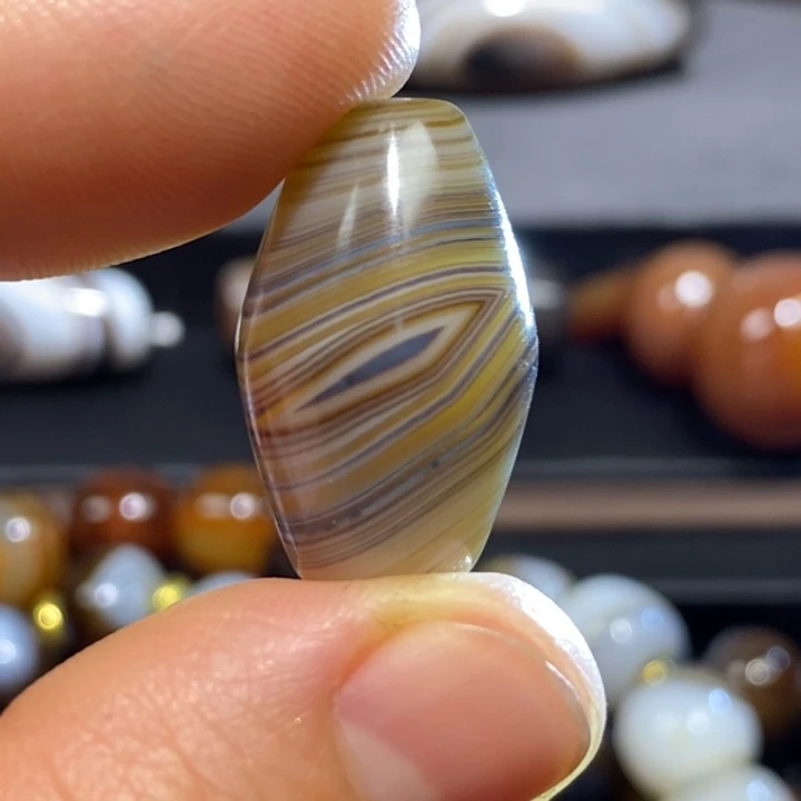 玛瑙/玉髓未镶嵌挂件