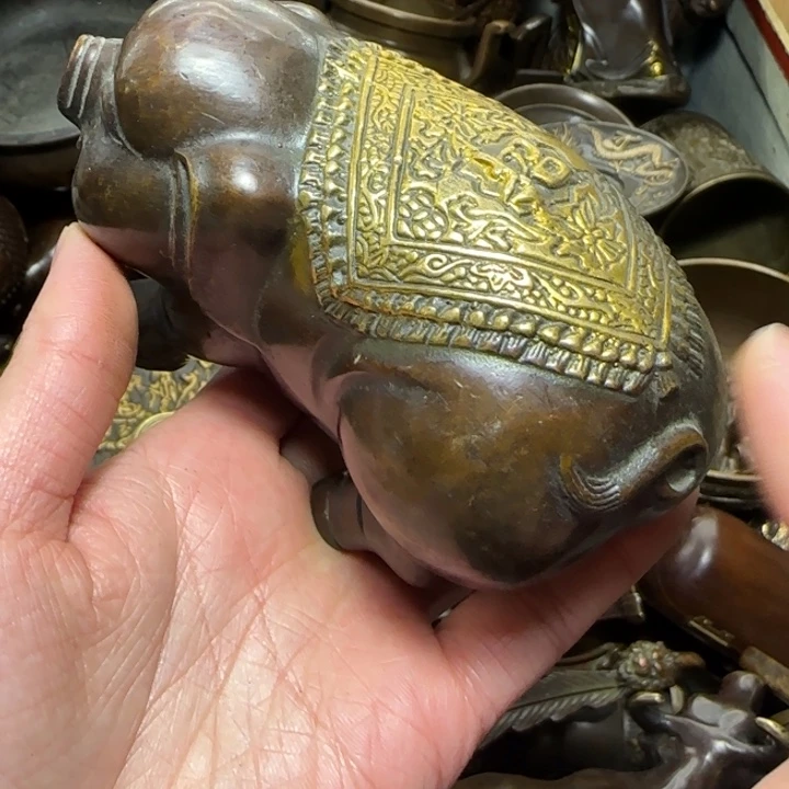 铜器把玩摆件链接