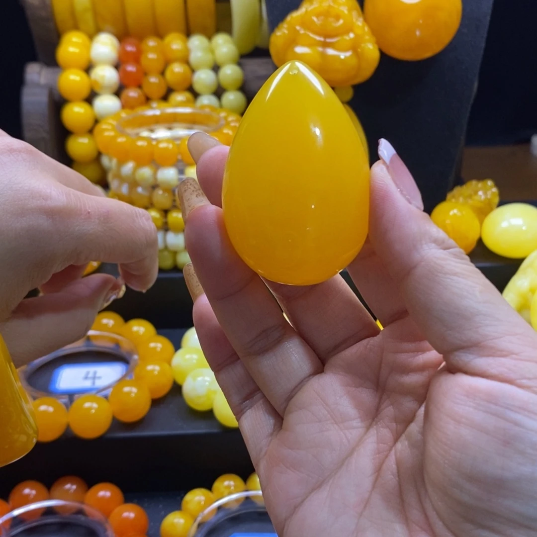 小***韩非金属鸡油黄中号水滴