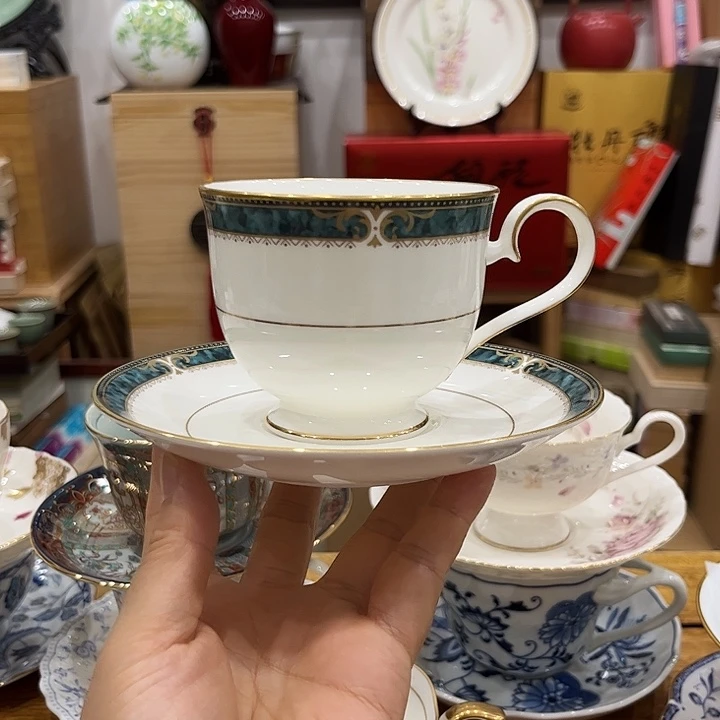 杯西和哈哈哈真的好