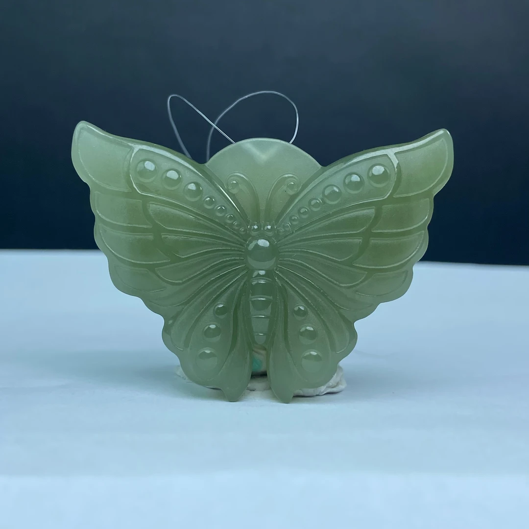 EK5034 和田玉翩翩起舞