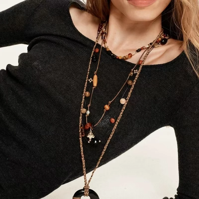 黄铜木质项链 小众设计编织木珠蘑菇吊坠休闲中古百搭慵懒项链