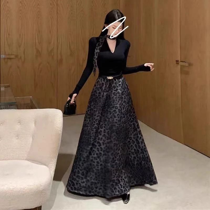 2025设计感轻奢御姐范豹纹胖mm韩系时尚绑带上衣+半裙套装6877