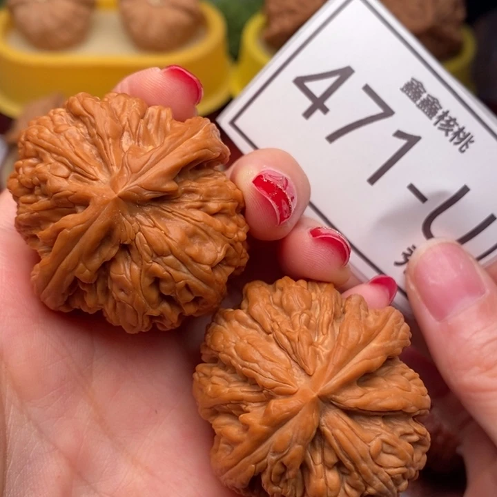 桃核把件红锦鲤43……