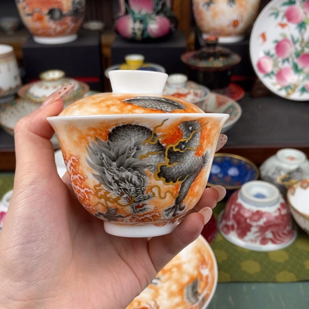 陶瓷的的设计师是什么时候