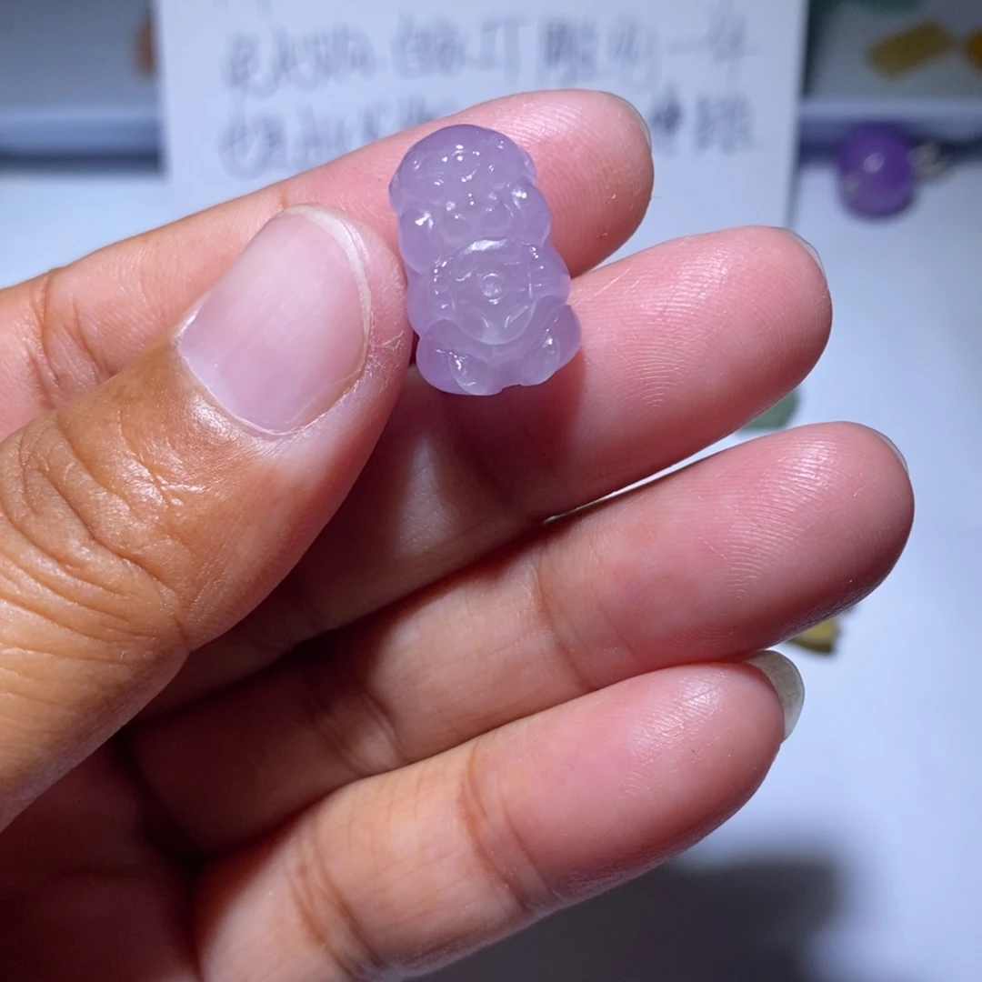 颈饰未镶嵌翡翠六***中
