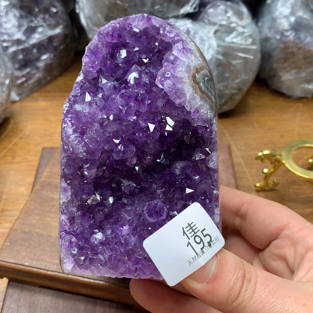 水晶大型摆件（非配饰）未镶嵌