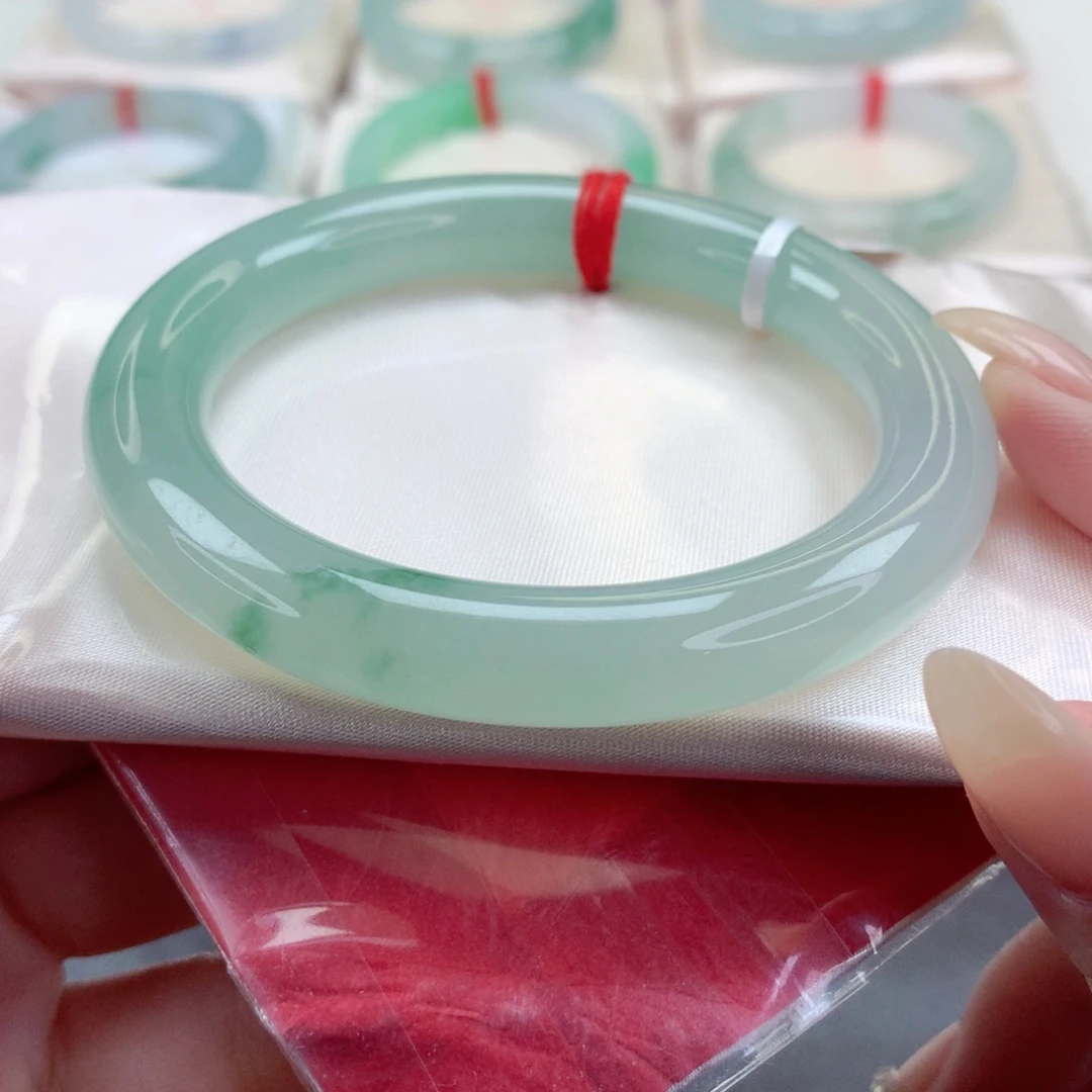 未镶嵌手镯翡翠9902山水有相逢 冰胶 细腻 显白 完美