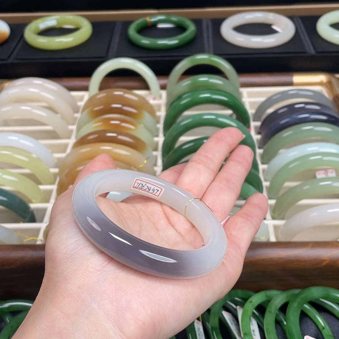 和田玉未镶嵌手镯-紫白