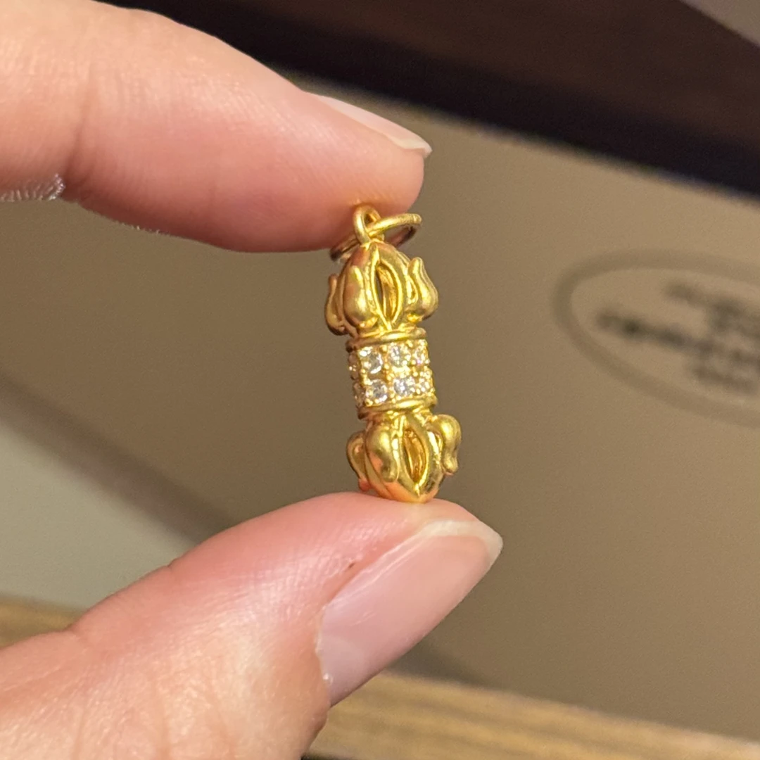 贝贝黄金 足金999 双圈满钻金刚杵 点钻 吊坠 103