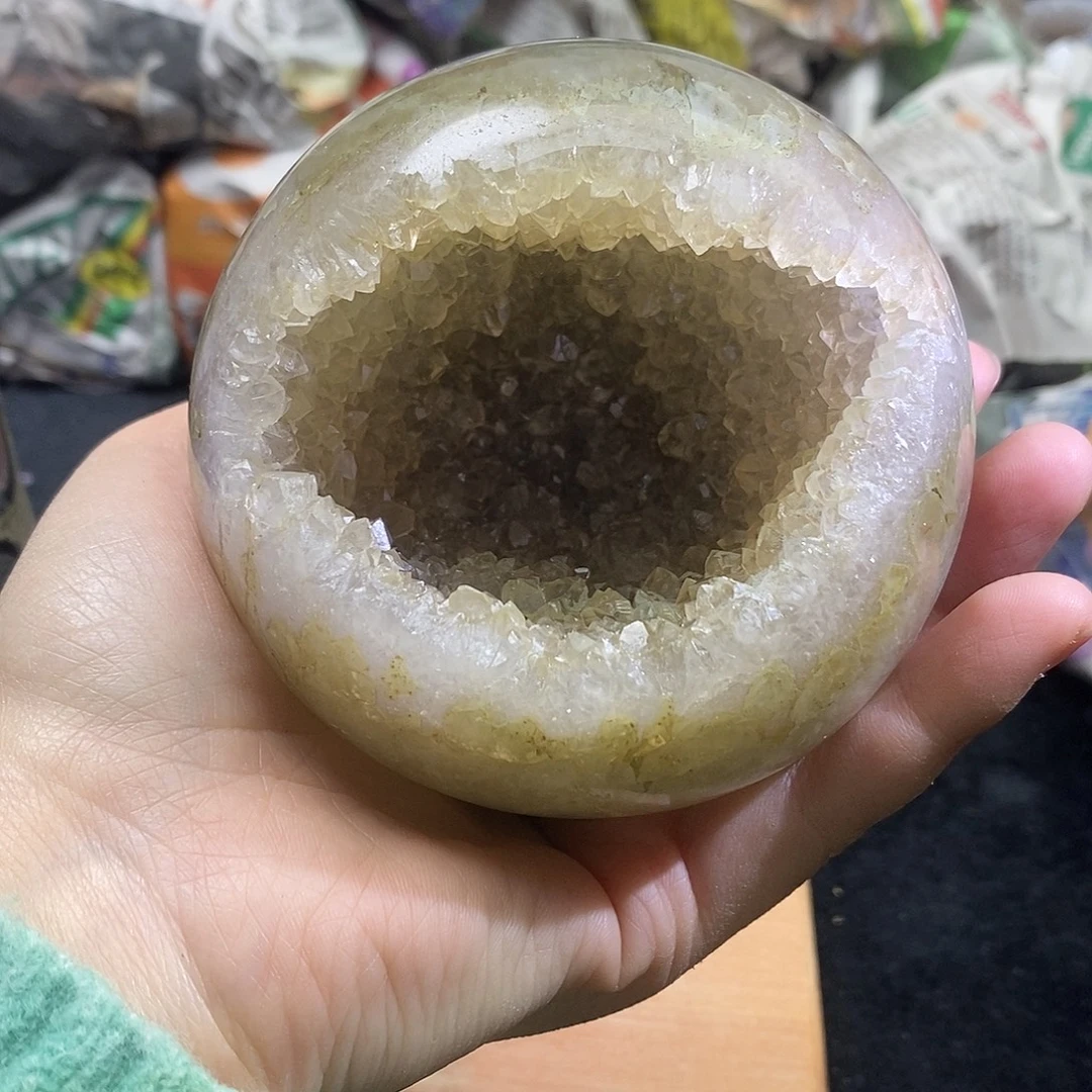 紫晶未镶嵌大型摆件（非配饰）