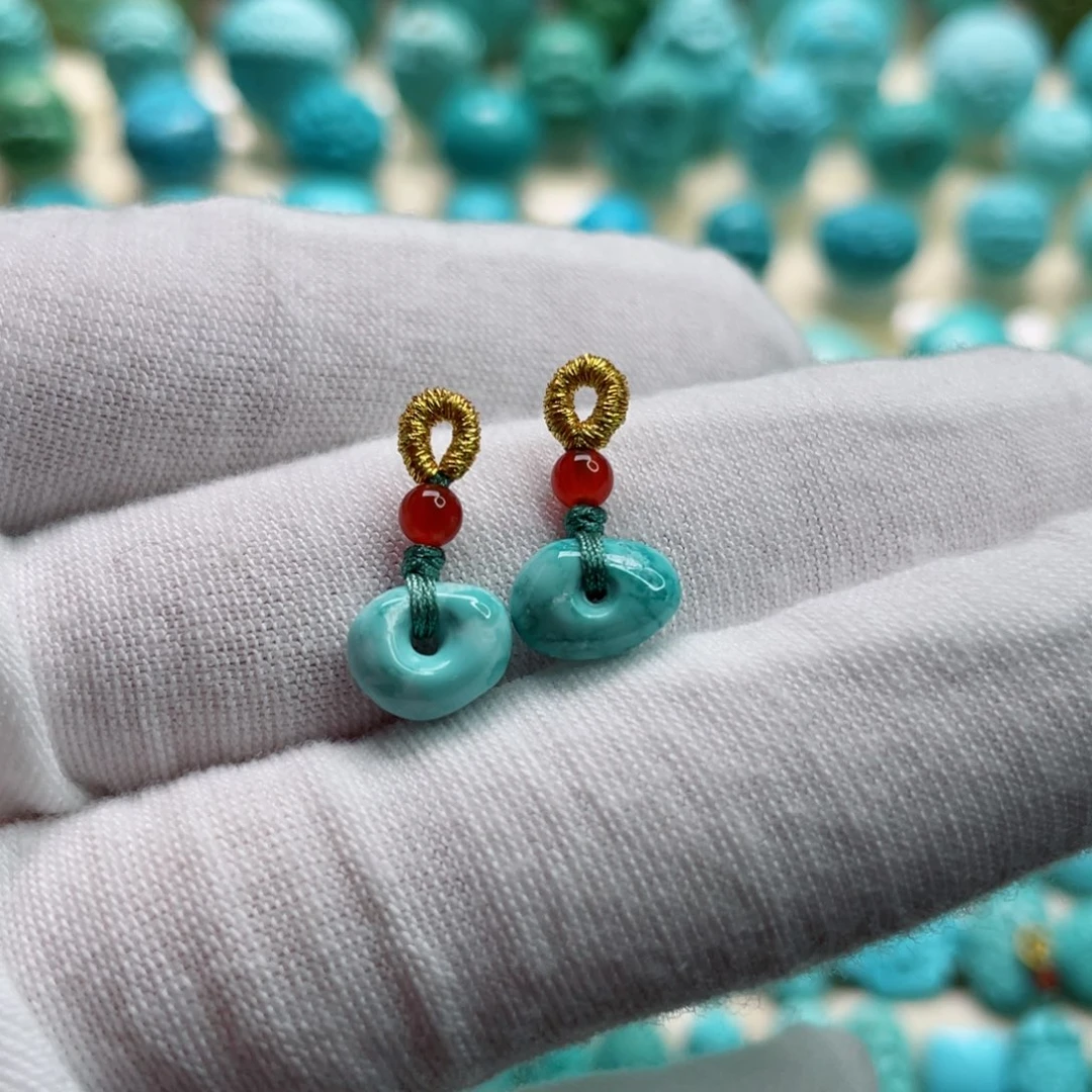 南红玛瑙颈饰未镶嵌