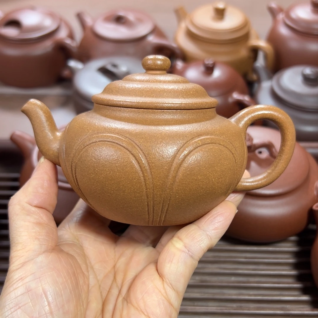 茶壶段泥黄降坡 荷韵 200cc