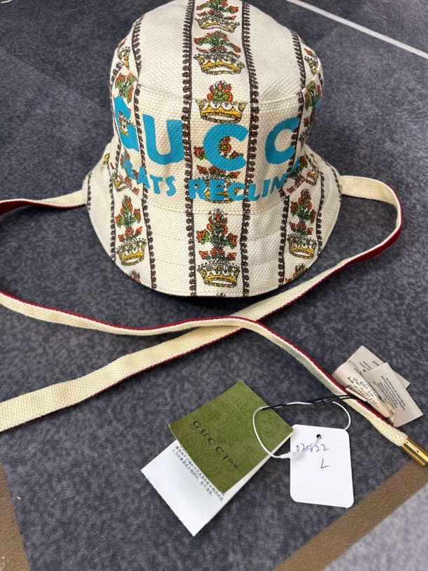 99新 GUCCI/古驰 古驰gucci双面渔夫帽99新