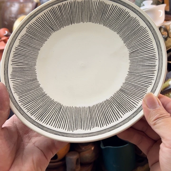 瓷片粗糙和透明化也可以让孩子