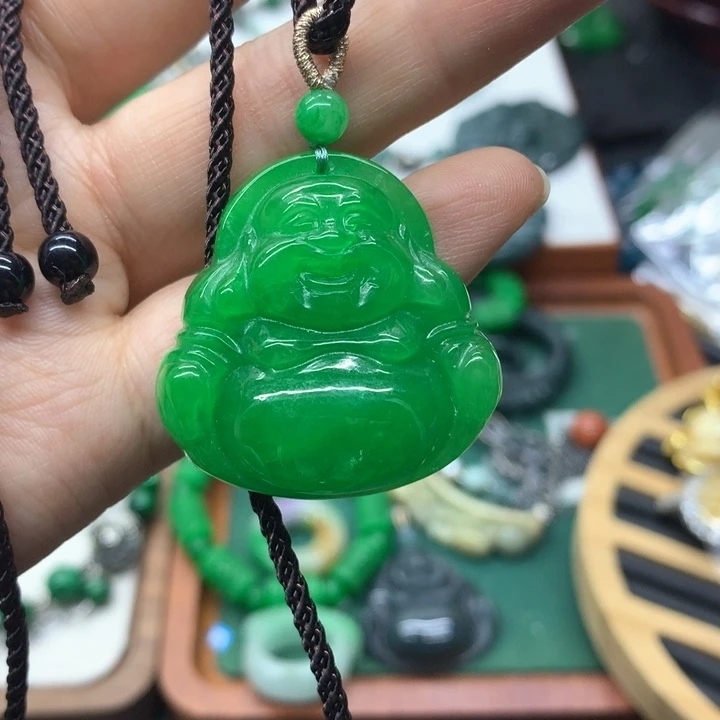 颈饰未镶嵌翡翠吊坠