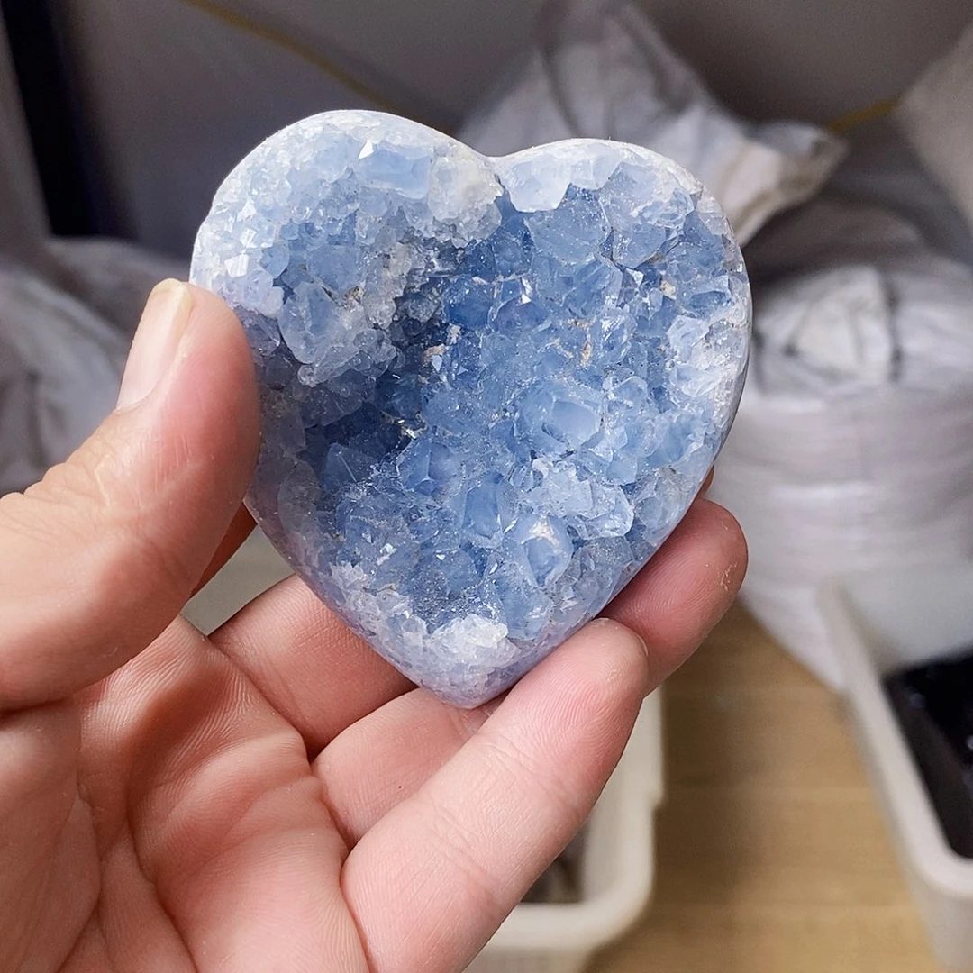 W***1未镶嵌珠宝半成品水晶