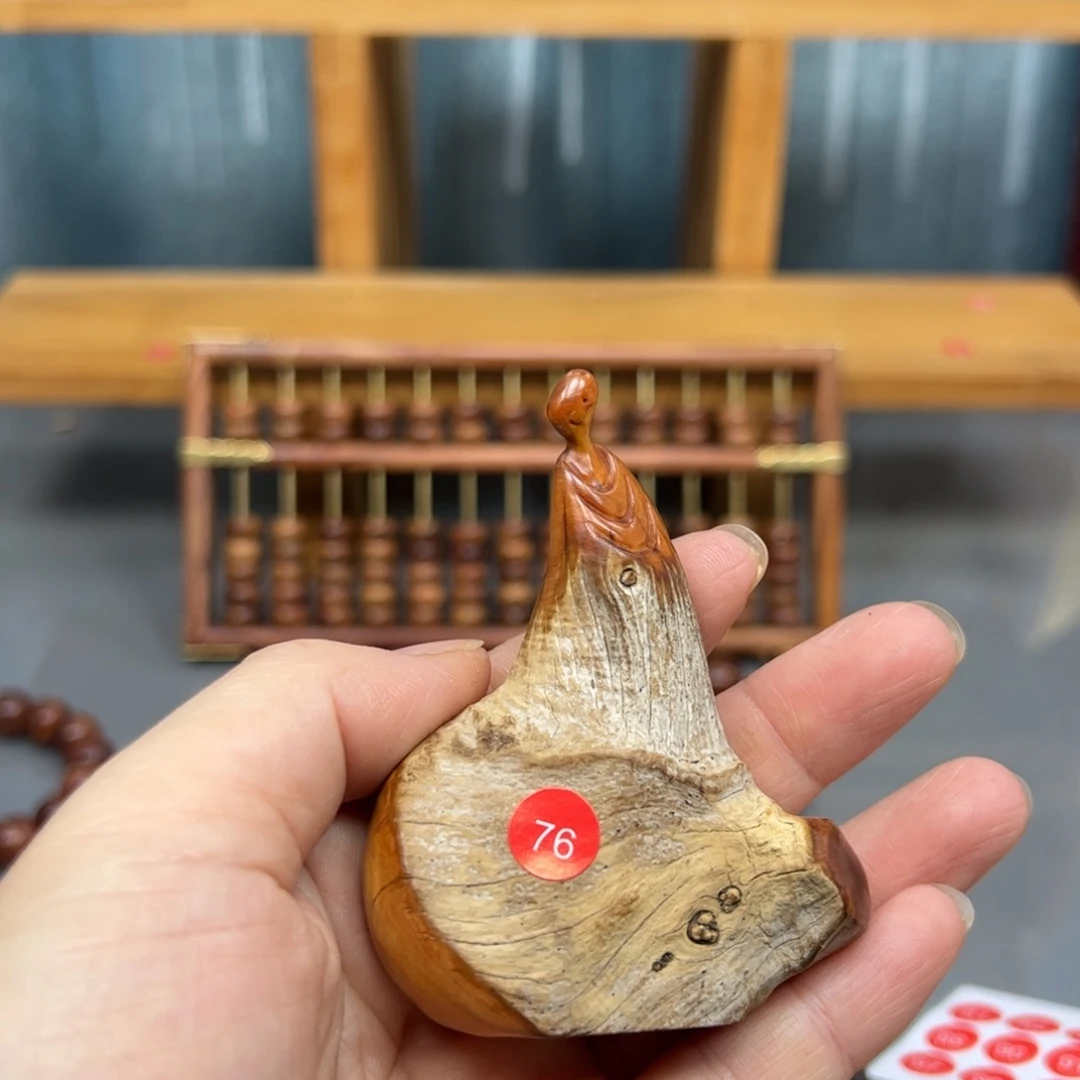 萨***云木崖柏木摆件手把件，