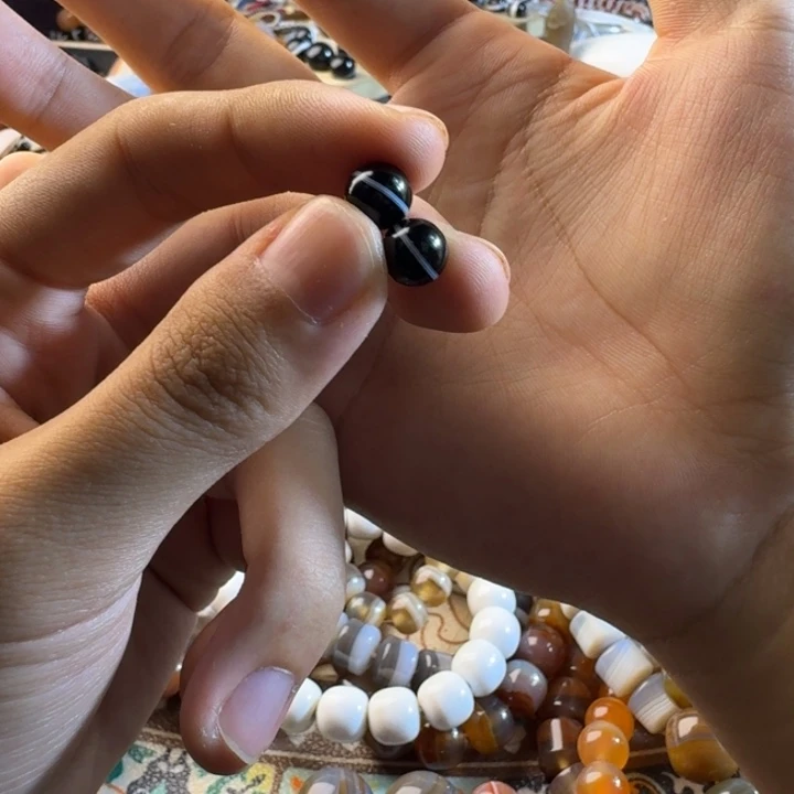 自***蒙合金玛瑙/玉髓珠宝奇石