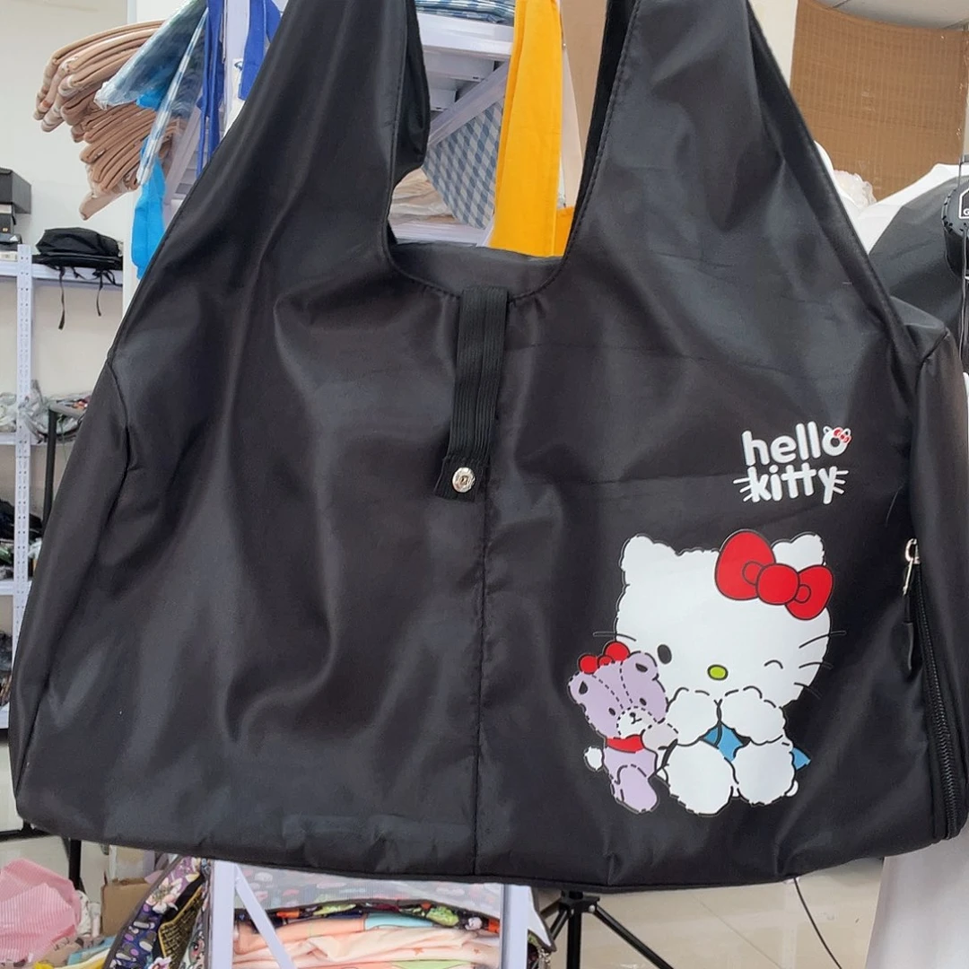 PU化妆包等各种产品的